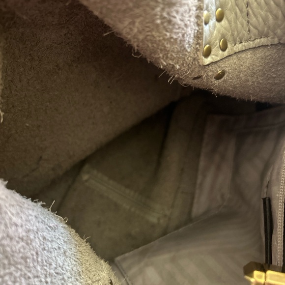 🎉HP🎉 Rebecca Minkoff Darren Antique Brass Grommet Shoulder Bag - Picture 6 of 6